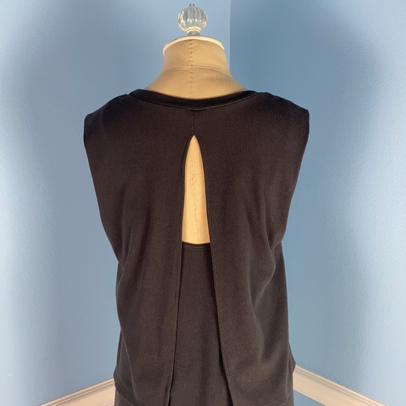 SOPHIE RUE Charcoal Open-back Ribbed Dress - Picture 4 of 5